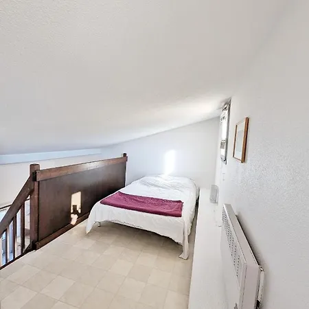 Off Apartment